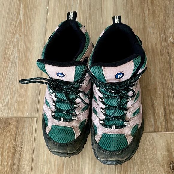 Merrell Green and Pink Lace Up Boots - Picture 9 of 11